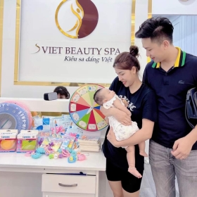 Chị Đinh Thủy - Mẹ Bé Shin